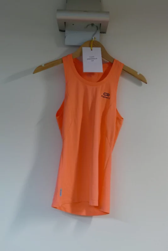 T-shirt zonder mouw